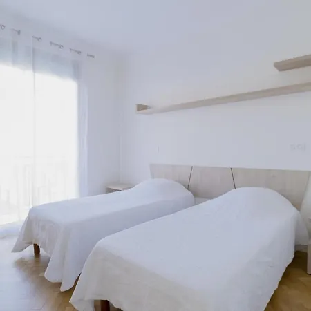 3-br Sea View By The Beaches Apartamento *