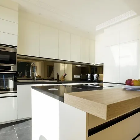3-br Sea View By The Beaches דירה קאן